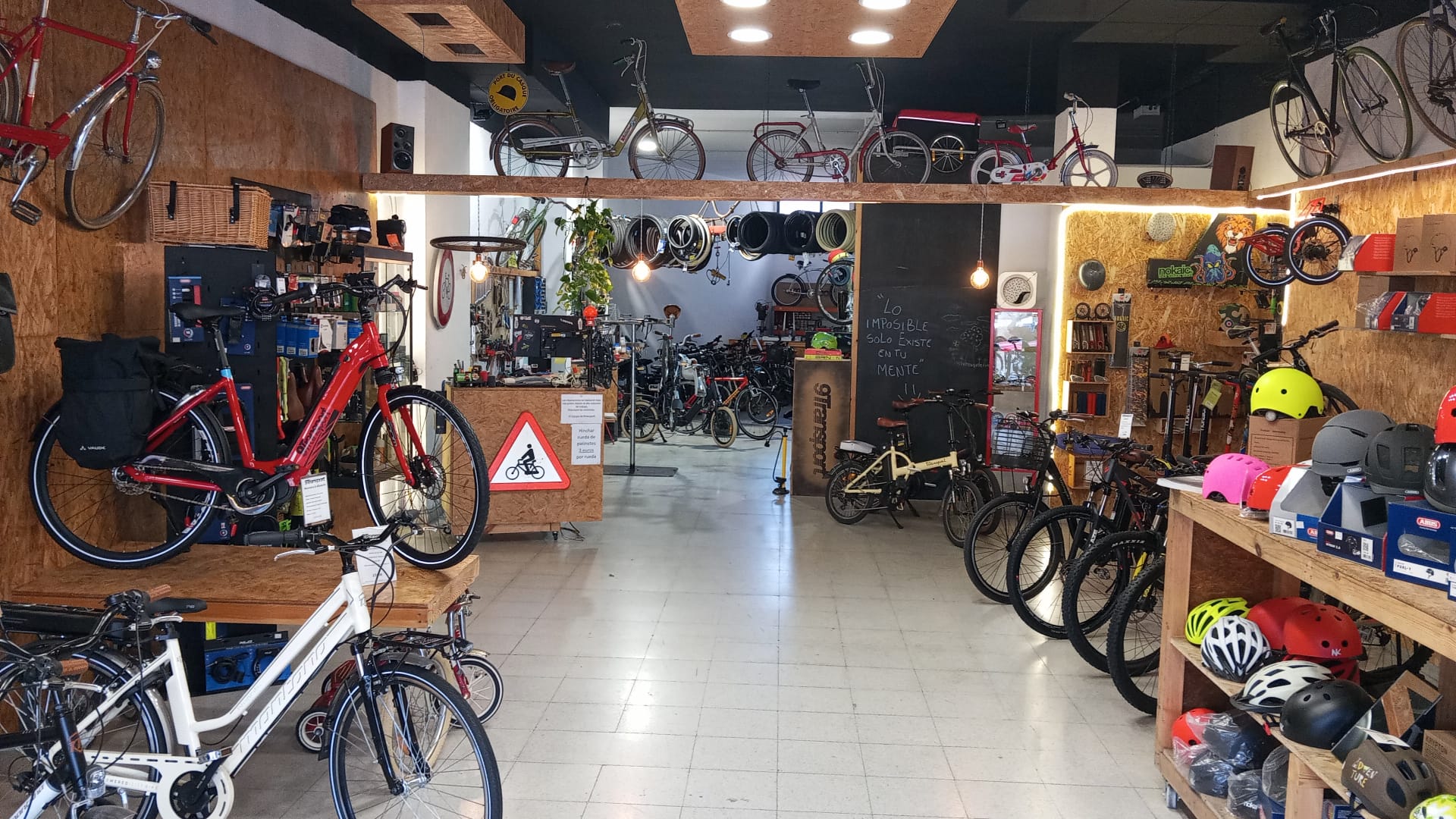 9 Transport Mataró, botiga de bicicletes. Tienda de bicicletas en Mataró