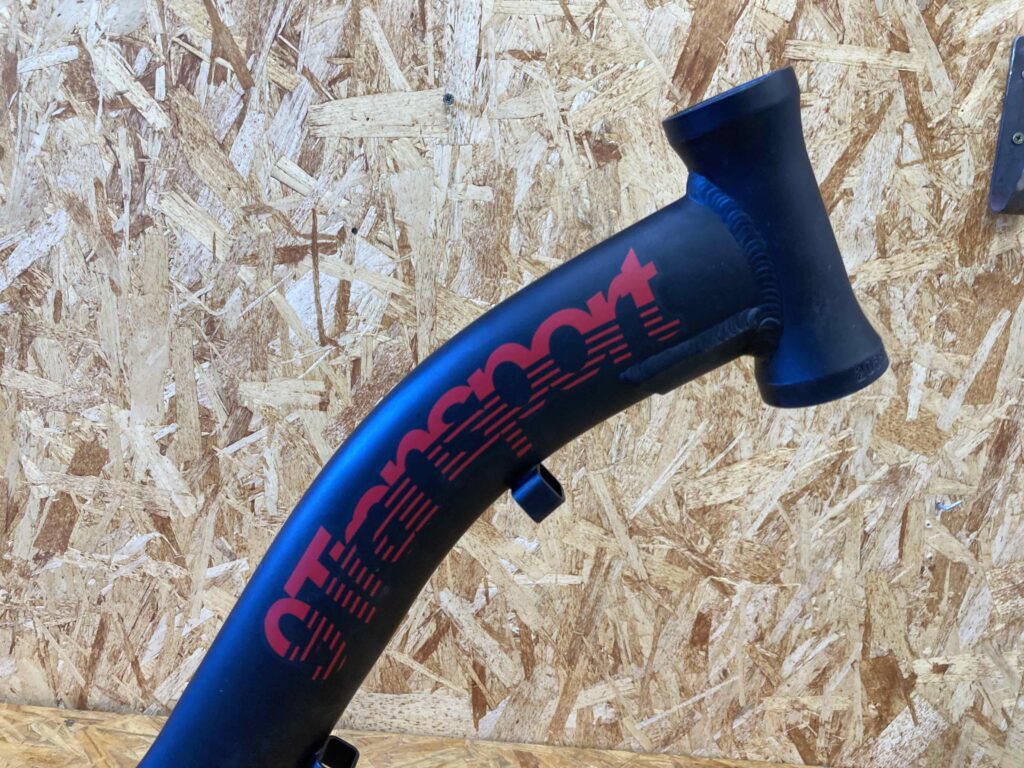 cuadro 9Transport negro detalle